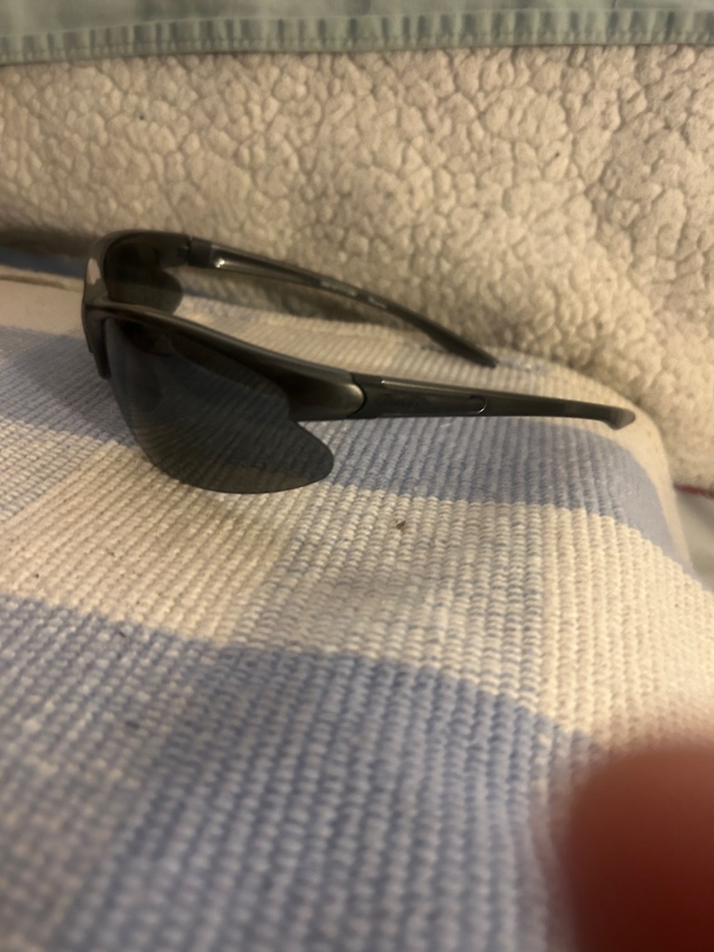 Black Men’s Semi-Rimless Sport Sunglasses